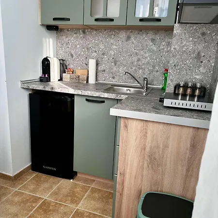 Glarus Wiht Infinity Sea View Apartman *