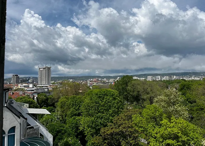 Daire Glarus With Infinity Sea View Varna