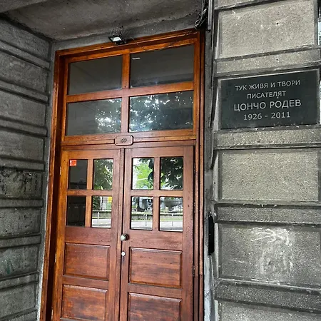 Glarus With Infinity Sea View شقة