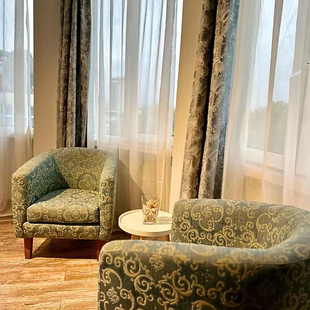 Glarus With Infinity Sea View * Warna