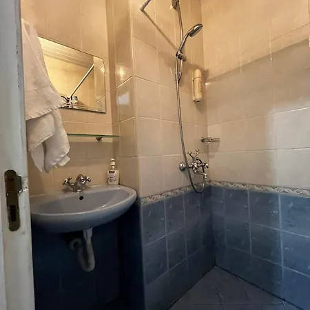 Glarus With Infinity Sea View * فارنا