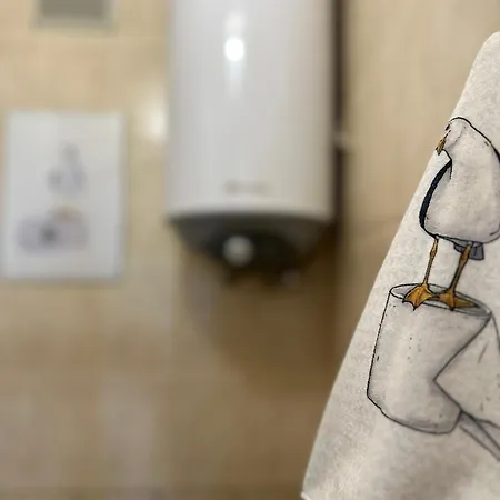 Glarus With Infinity Sea View شقة